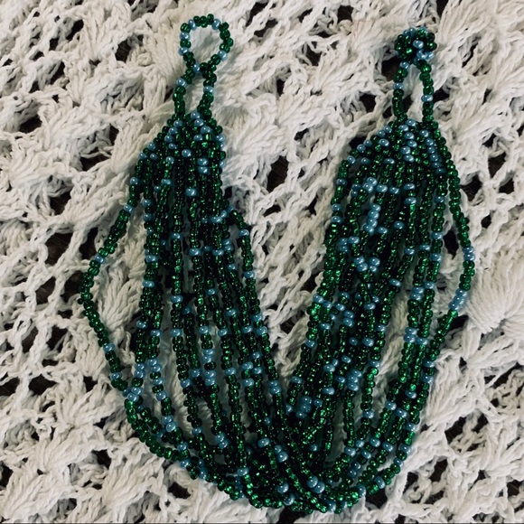 BOHO CHIC MULTI-SRAND TINY FACETED GREEN BEADED BRACELET - Picture 9 of 11